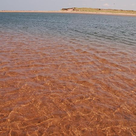 Goodview Cottages By Stanhope Beach Pei For Adults Only Экстерьер фото